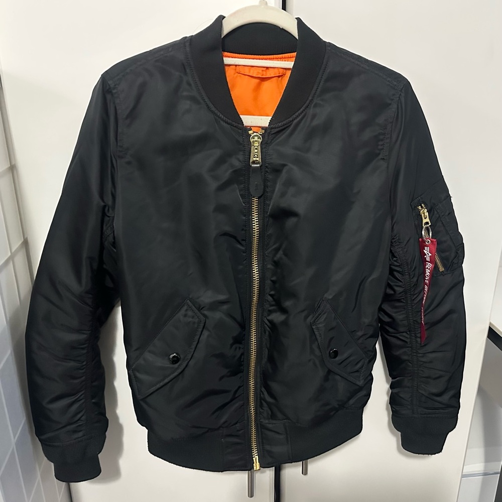 Alpha Industries Women’s Black Bomber Jacket Size S